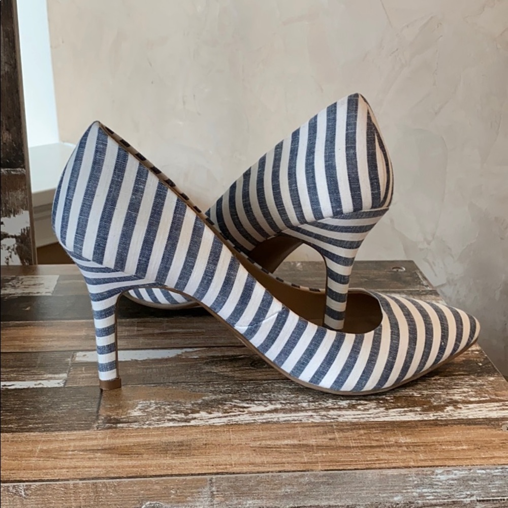Stripped pumps